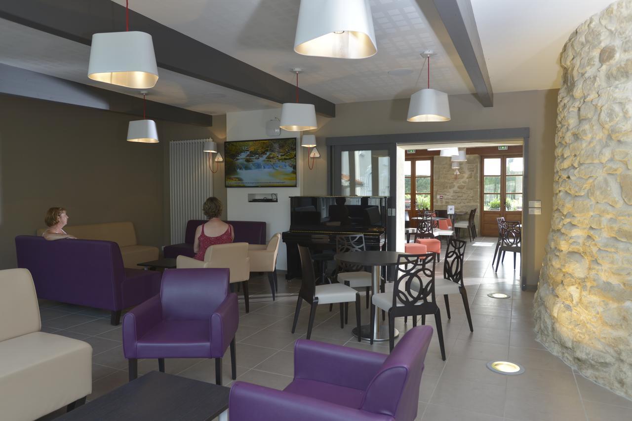 Chateau De Collonges Saint-Donat-sur-l'Herbasse ภายนอก รูปภาพ